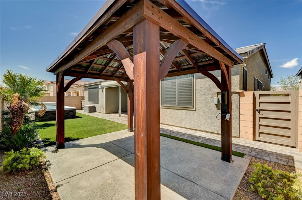 9638 Smiley Creek, Las Vegas, NV 89178