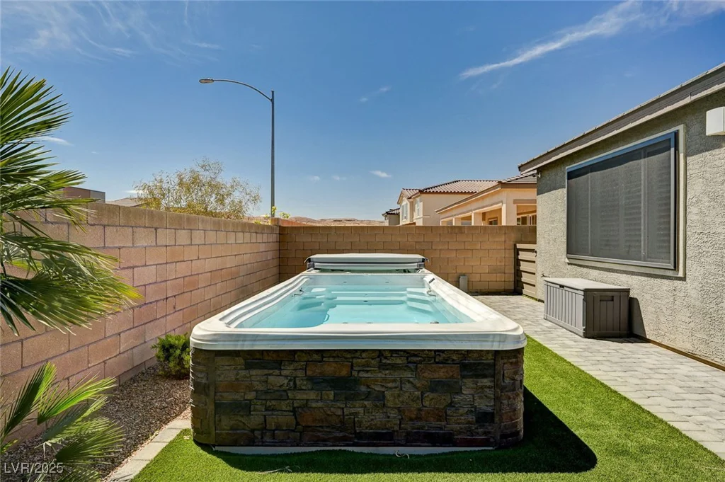 9638 Smiley Creek, Las Vegas, NV 89178
