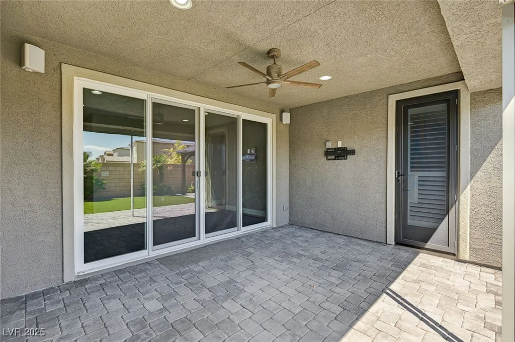 9638 Smiley Creek, Las Vegas, NV 89178