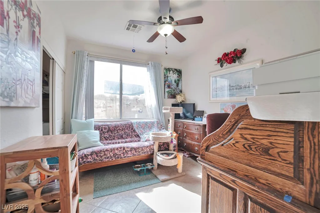 9412 Jewel Lake, Las Vegas, NV 89166