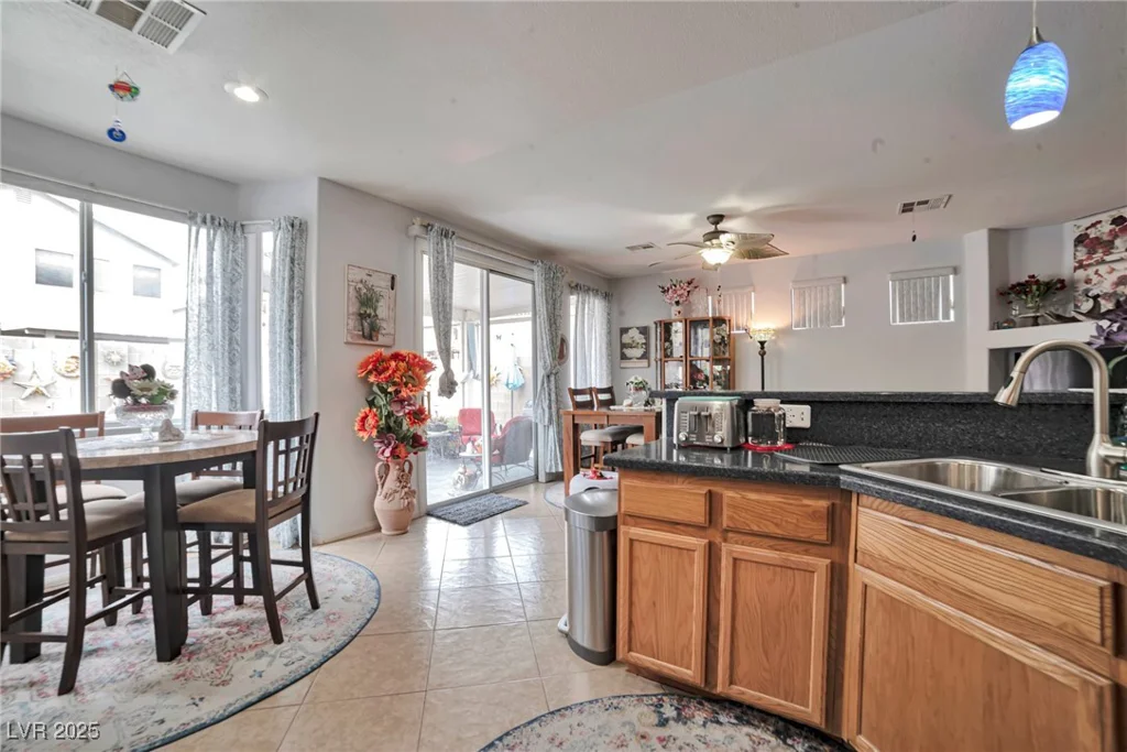 9412 Jewel Lake, Las Vegas, NV 89166