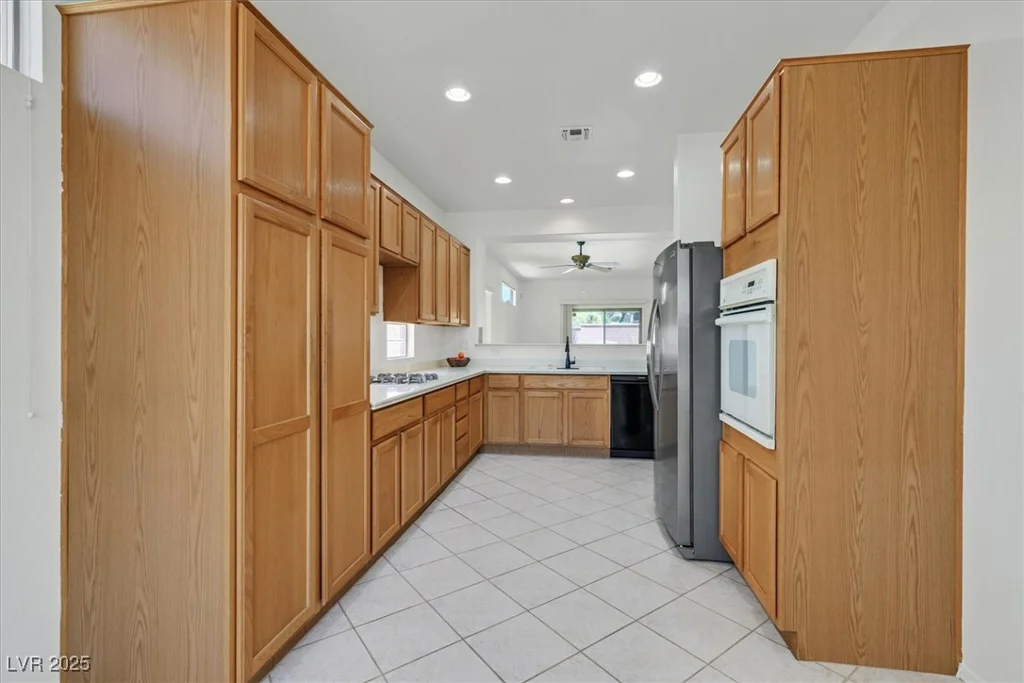 1846 High Mesa, Henderson, NV 89012