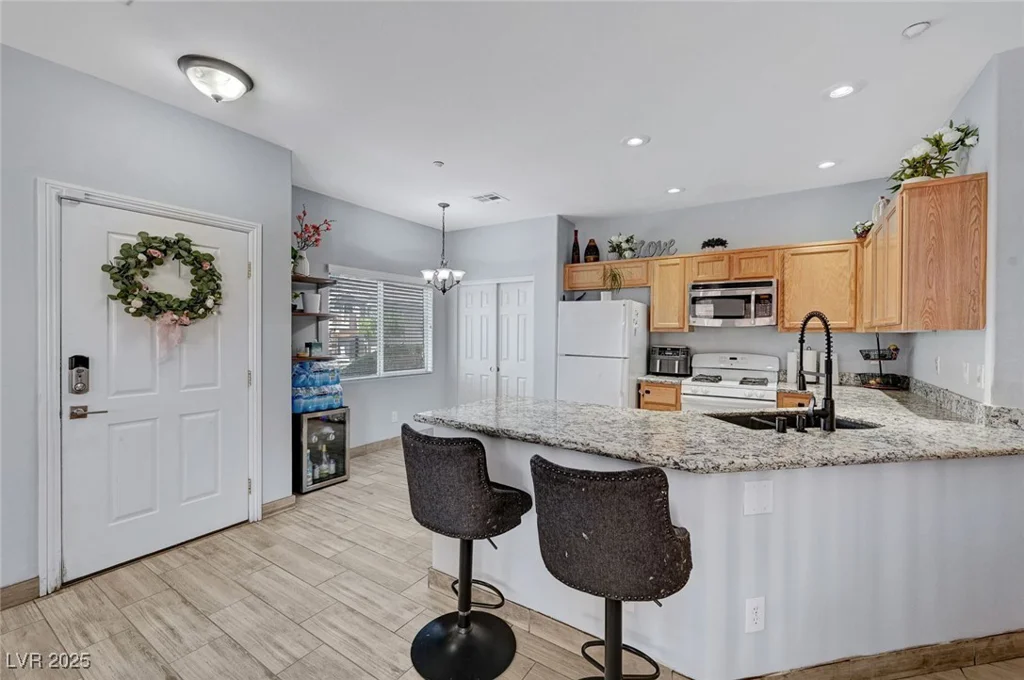 6433 Buck Jones, Las Vegas, NV 89122