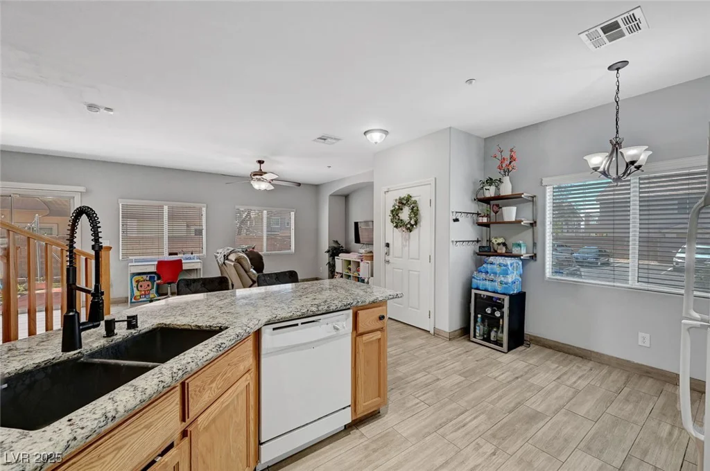 6433 Buck Jones, Las Vegas, NV 89122