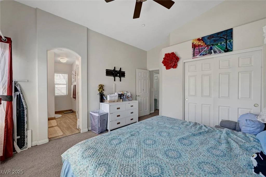 6433 Buck Jones, Las Vegas, NV 89122