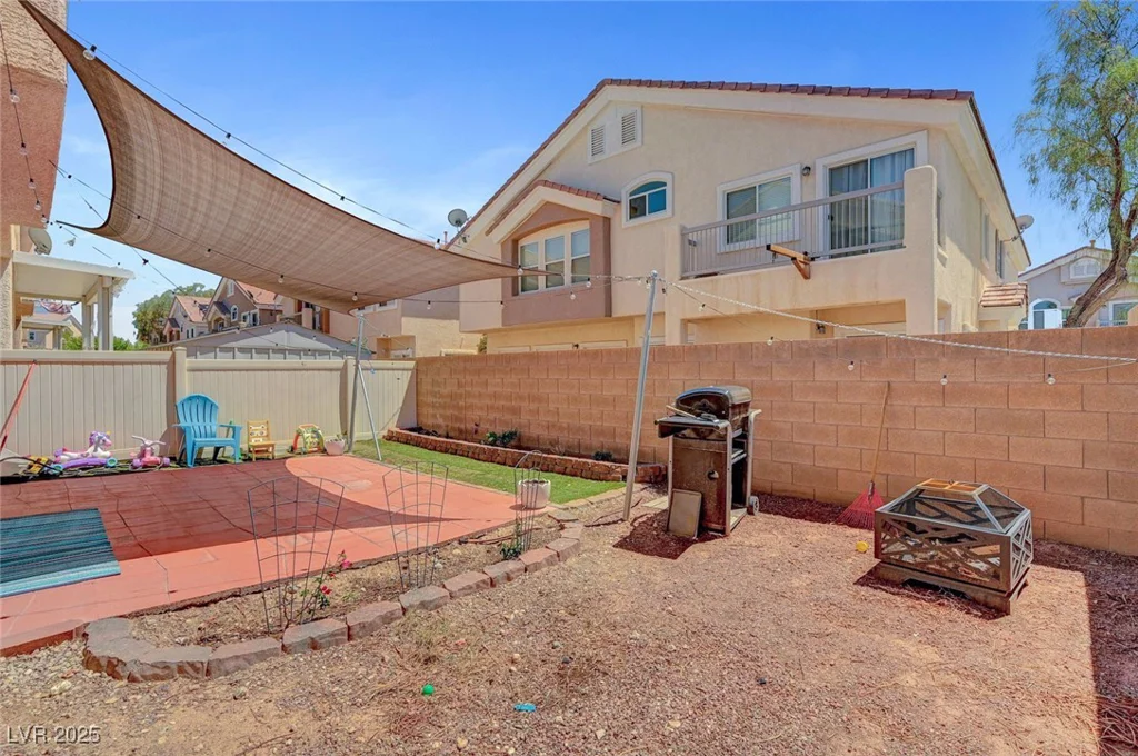 6433 Buck Jones, Las Vegas, NV 89122