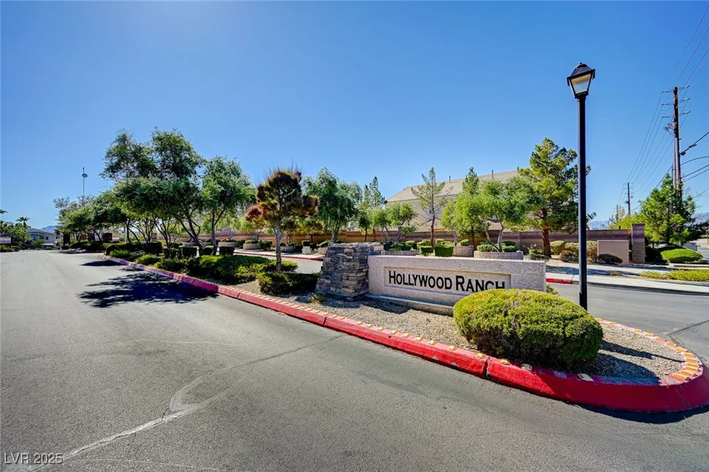 6433 Buck Jones, Las Vegas, NV 89122