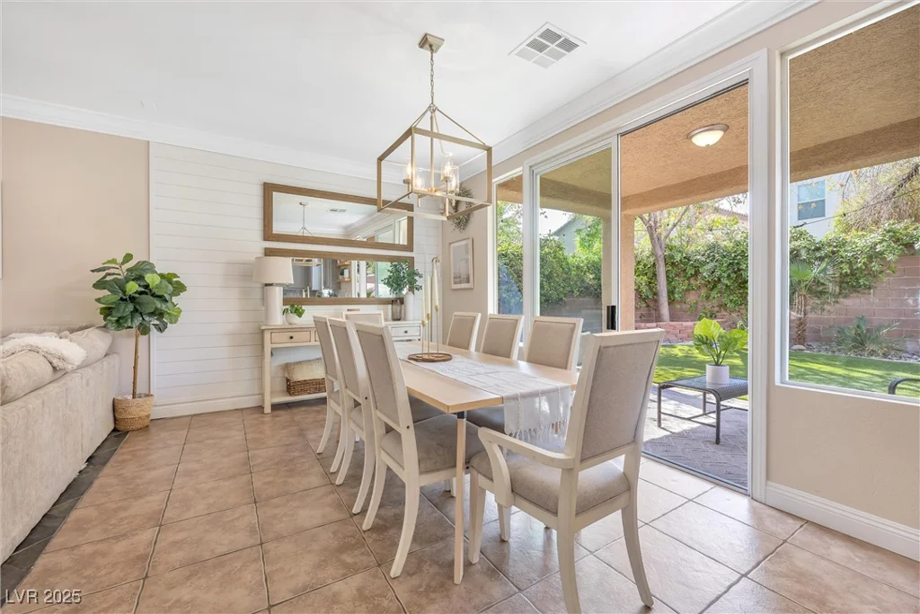 9465 Perennial View, Las Vegas, NV 89148