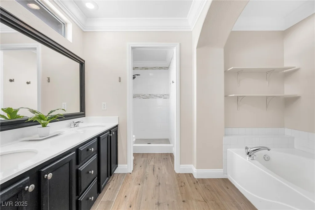 9465 Perennial View, Las Vegas, NV 89148