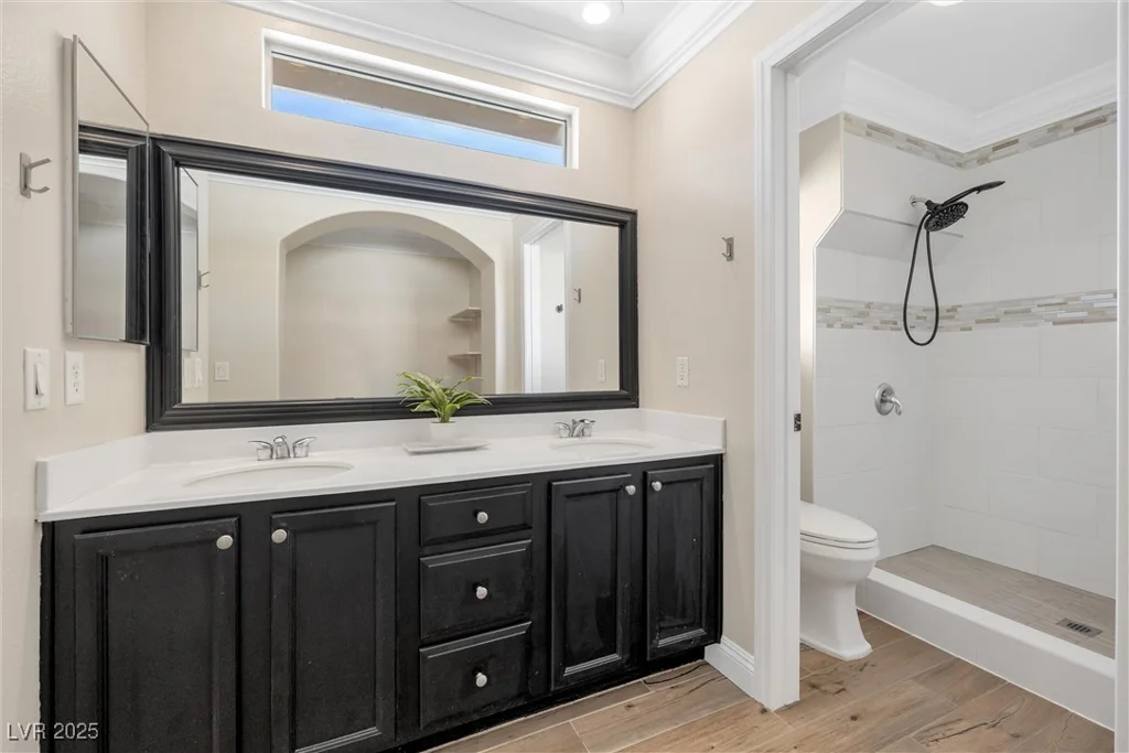 9465 Perennial View, Las Vegas, NV 89148
