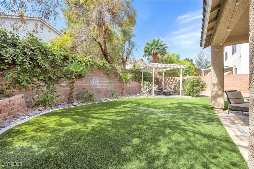 9465 Perennial View, Las Vegas, NV 89148