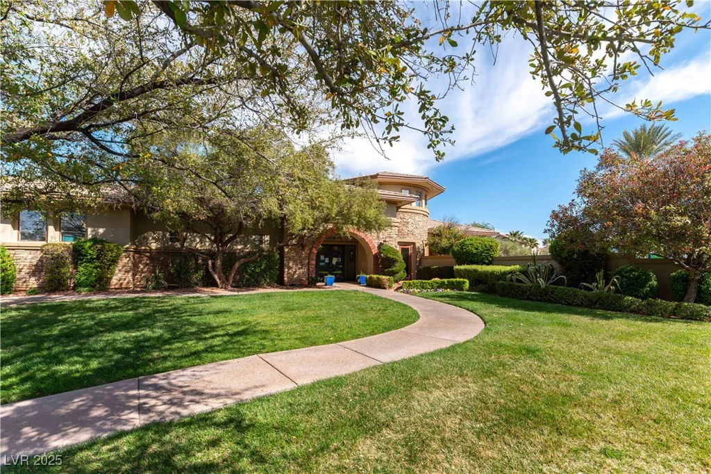 9465 Perennial View, Las Vegas, NV 89148
