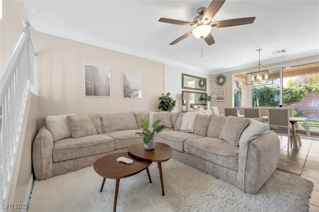 9465 Perennial View, Las Vegas, NV 89148