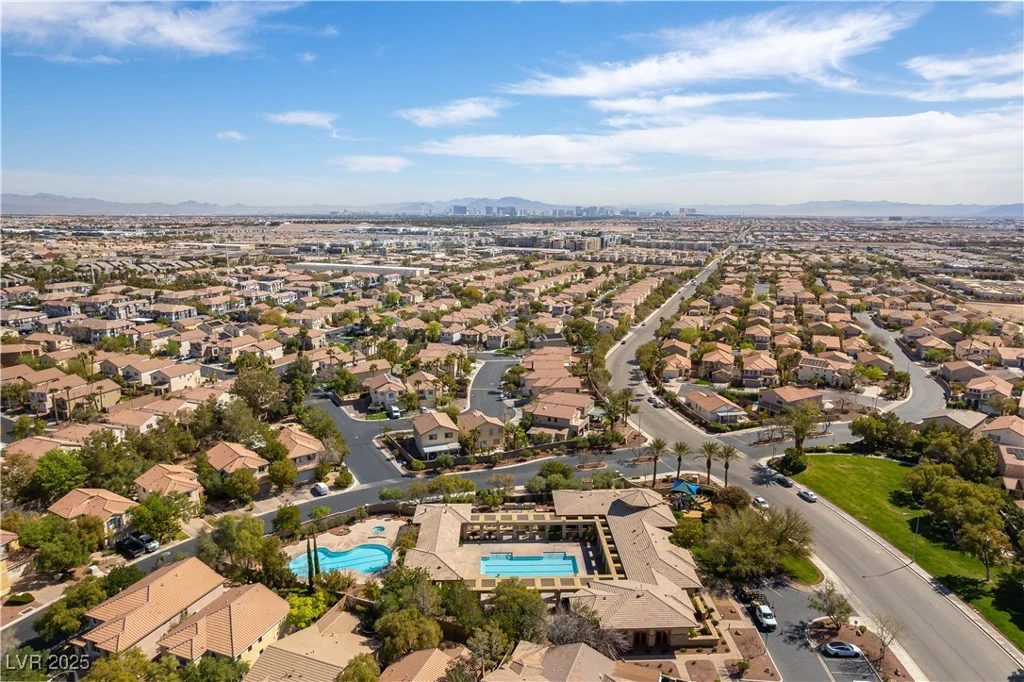 9465 Perennial View, Las Vegas, NV 89148