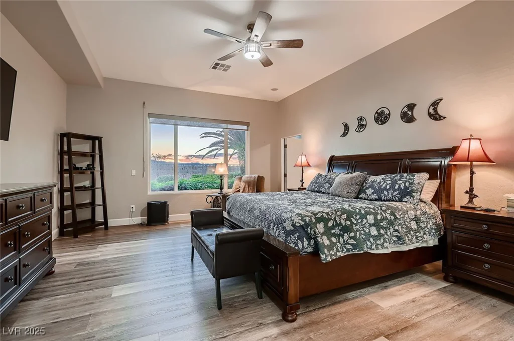 8705 Killians Greens, Las Vegas, NV 89131