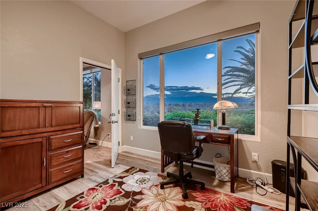 8705 Killians Greens, Las Vegas, NV 89131