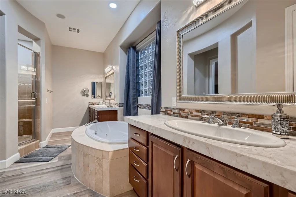 8705 Killians Greens, Las Vegas, NV 89131