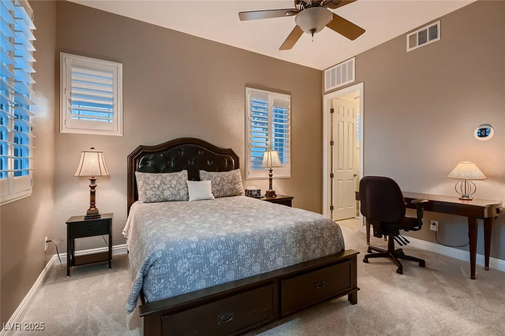 8705 Killians Greens, Las Vegas, NV 89131