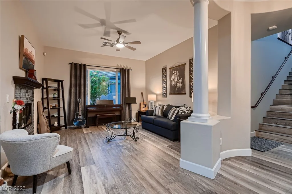 8705 Killians Greens, Las Vegas, NV 89131