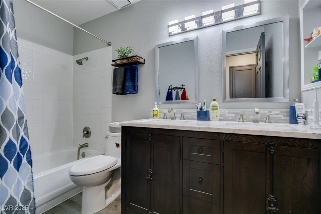 6517 Brooks, Las Vegas, NV 89108