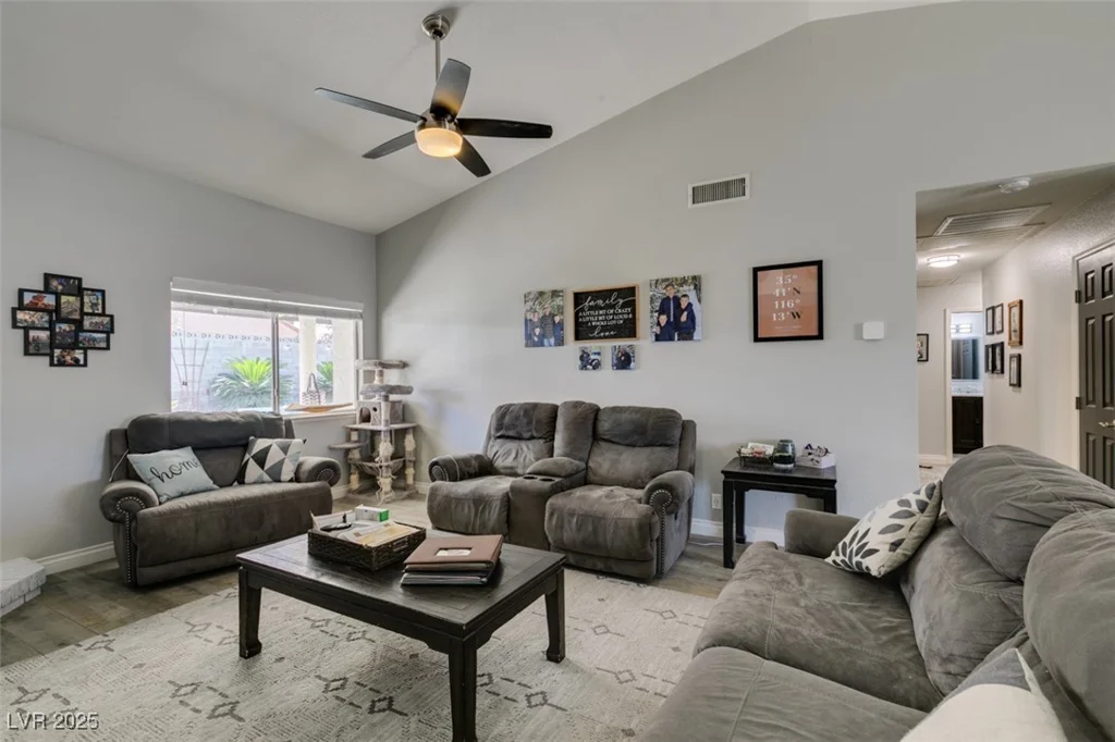 6517 Brooks, Las Vegas, NV 89108