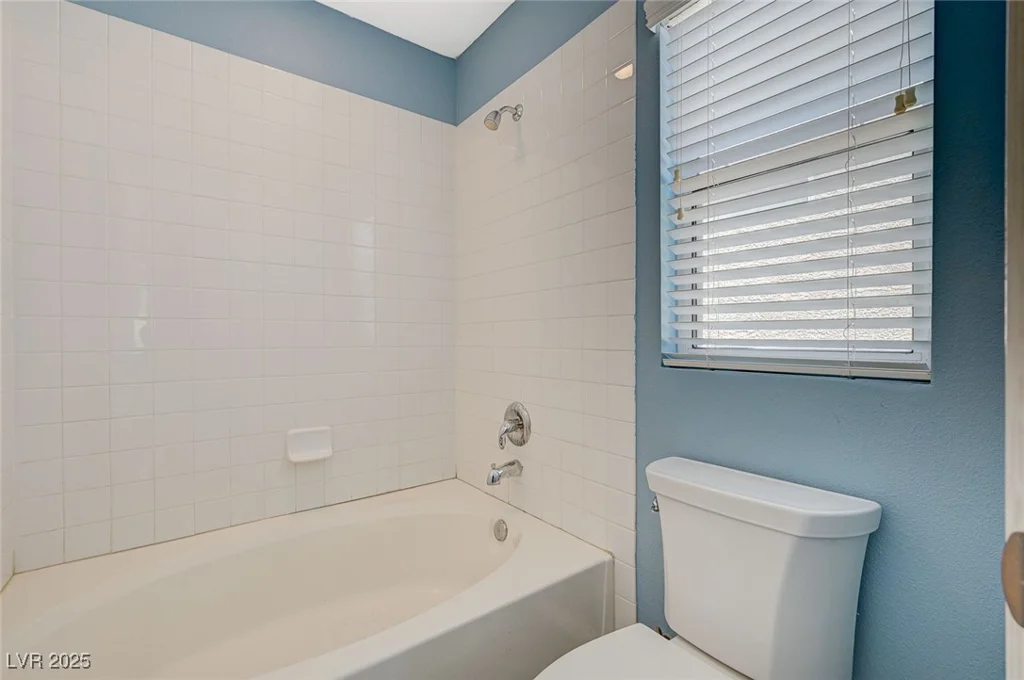 8261 Golden Flowers, Las Vegas, NV 89139
