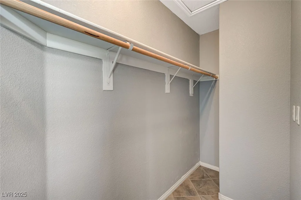 8261 Golden Flowers, Las Vegas, NV 89139