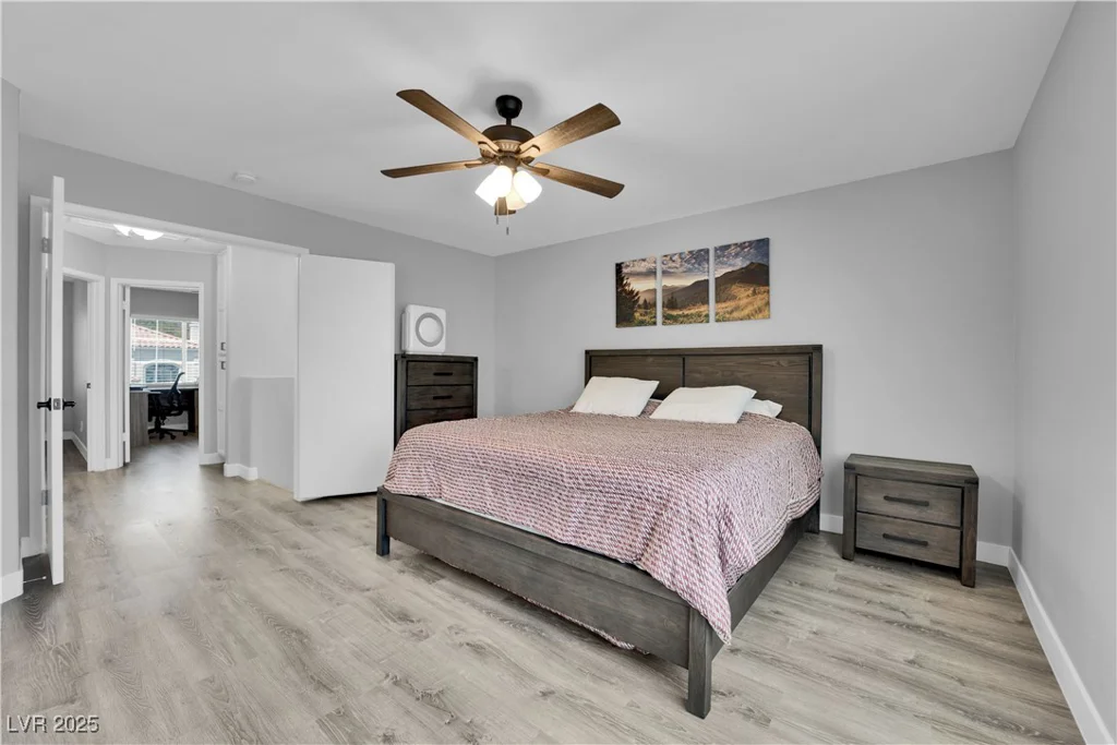 3592 Campbell, Las Vegas, NV 89129
