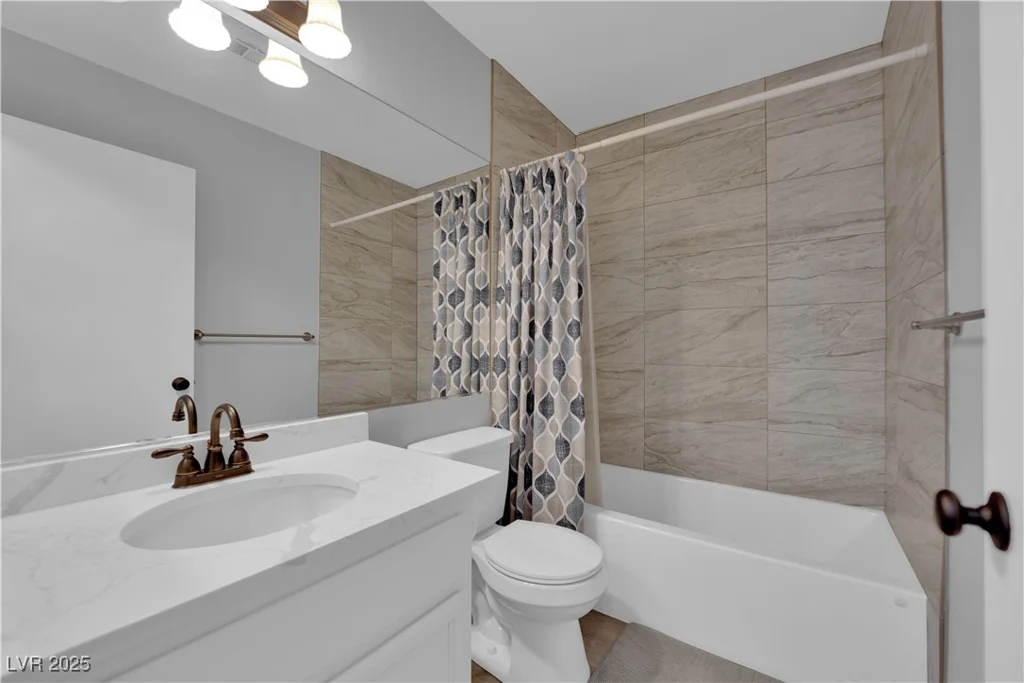 3592 Campbell, Las Vegas, NV 89129