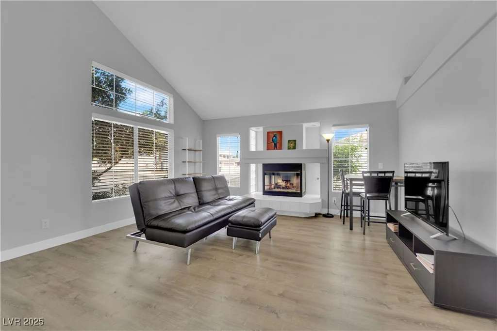 3592 Campbell, Las Vegas, NV 89129