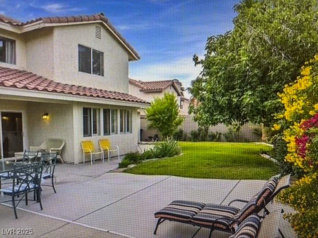 390 Rushing Creek, Henderson, NV 89014