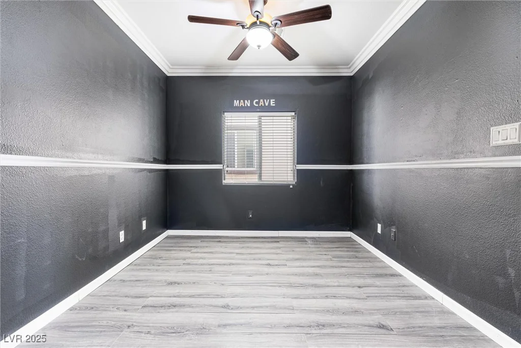 3532 Carisbrook, North Las Vegas, NV 89081
