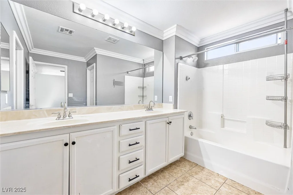 3532 Carisbrook, North Las Vegas, NV 89081