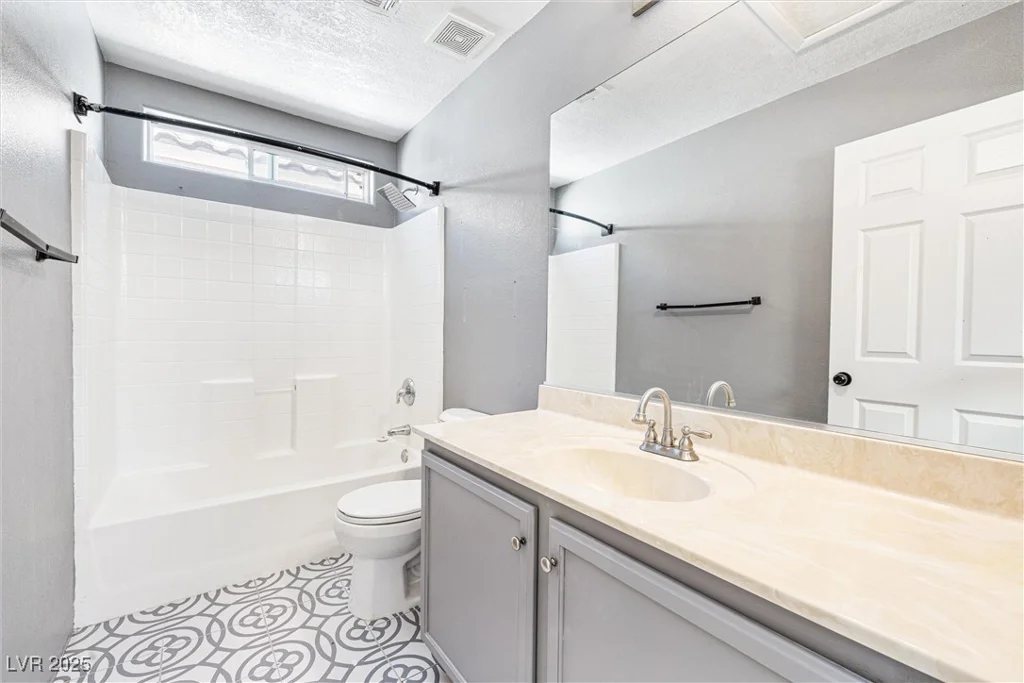 3532 Carisbrook, North Las Vegas, NV 89081