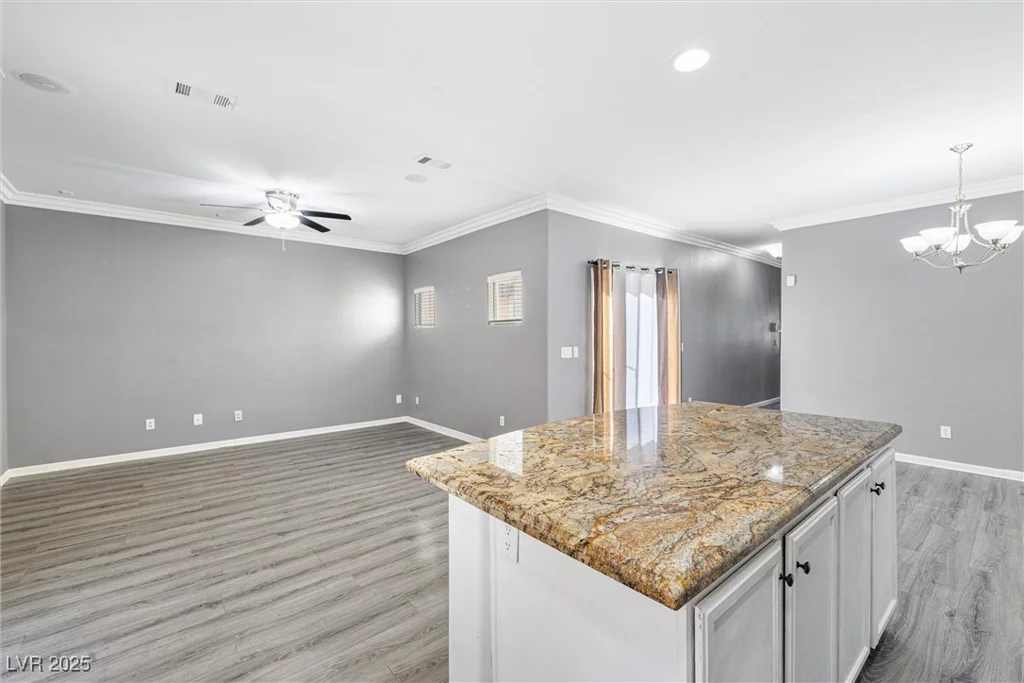 3532 Carisbrook, North Las Vegas, NV 89081