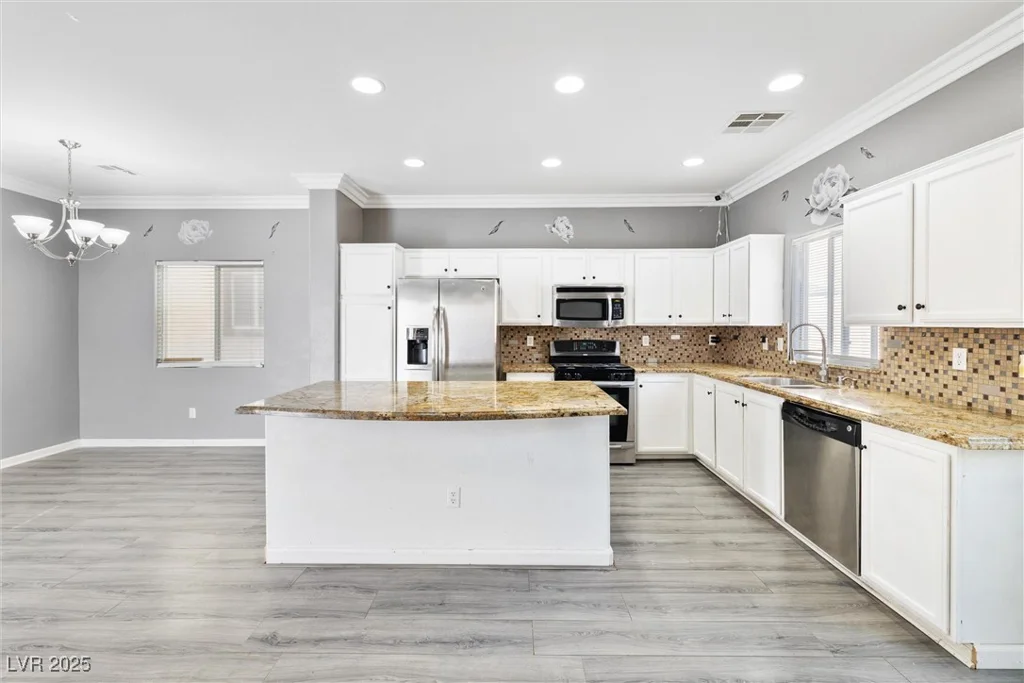 3532 Carisbrook, North Las Vegas, NV 89081