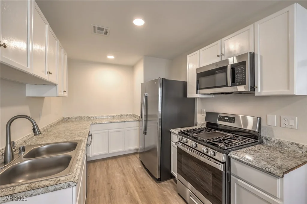 5330 Charleston, Las Vegas, NV 89142