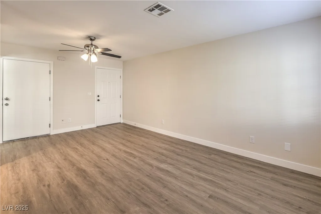5330 Charleston, Las Vegas, NV 89142