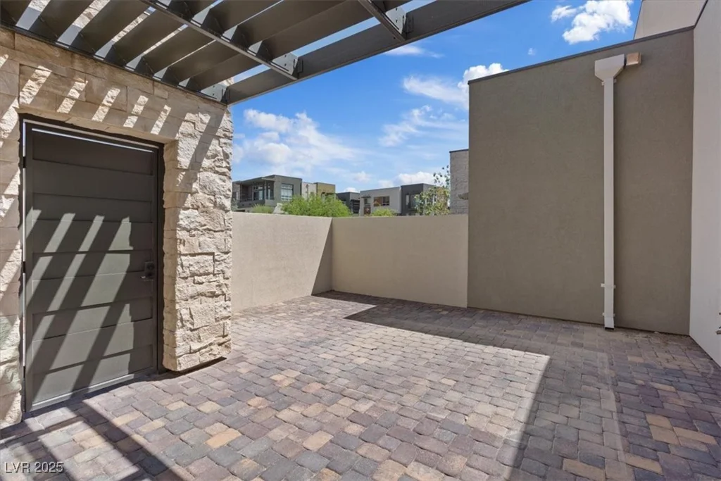 10895 Artesano, Las Vegas, NV 89135