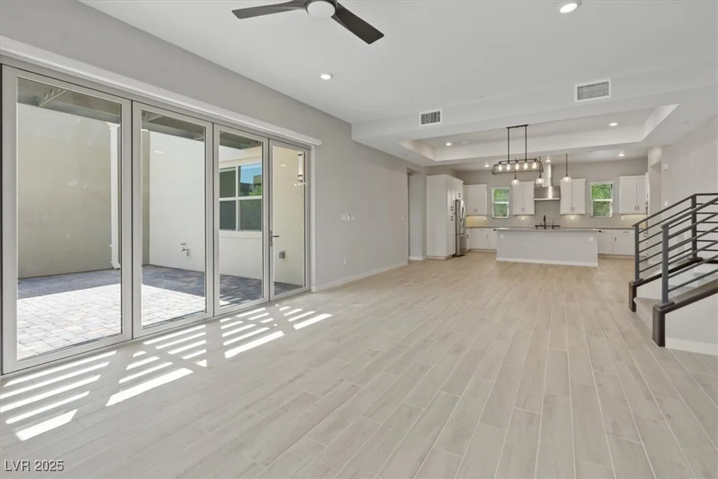 10895 Artesano, Las Vegas, NV 89135