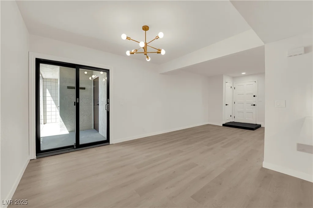 3667 McKinley, Las Vegas, NV 89121
