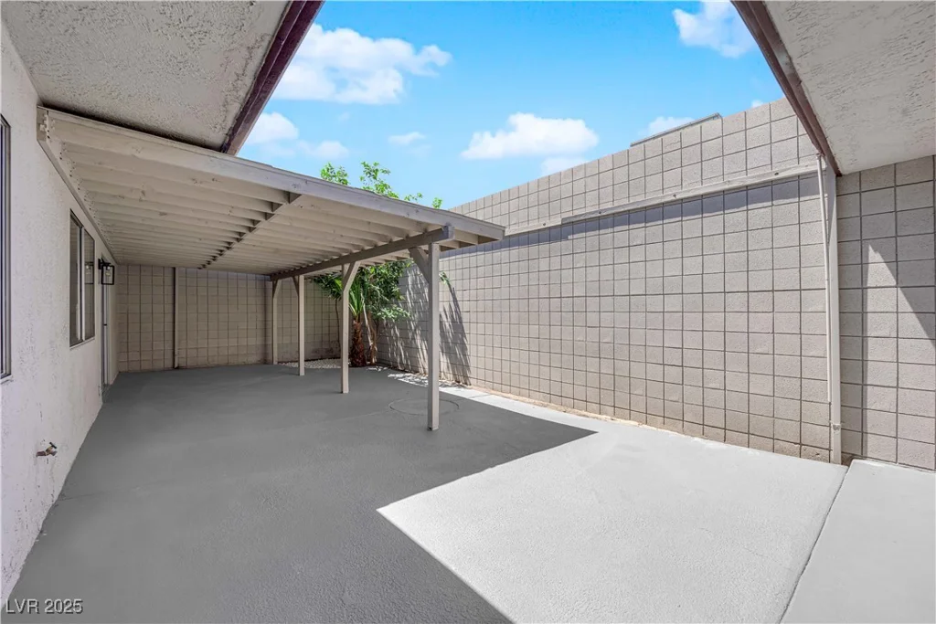 3667 McKinley, Las Vegas, NV 89121
