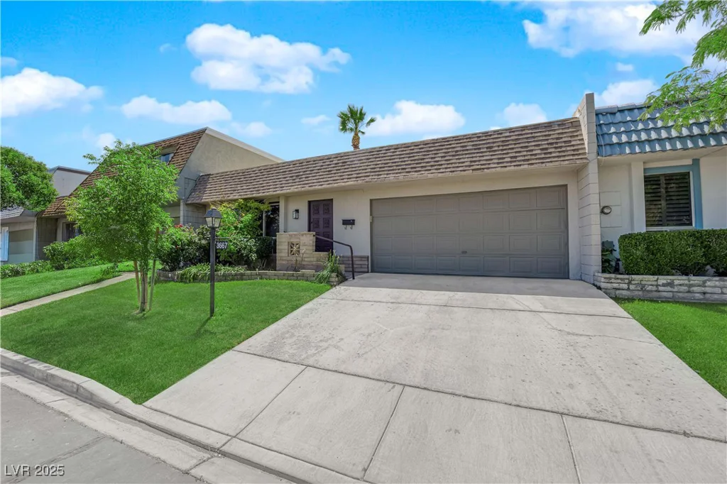 3667 McKinley, Las Vegas, NV 89121