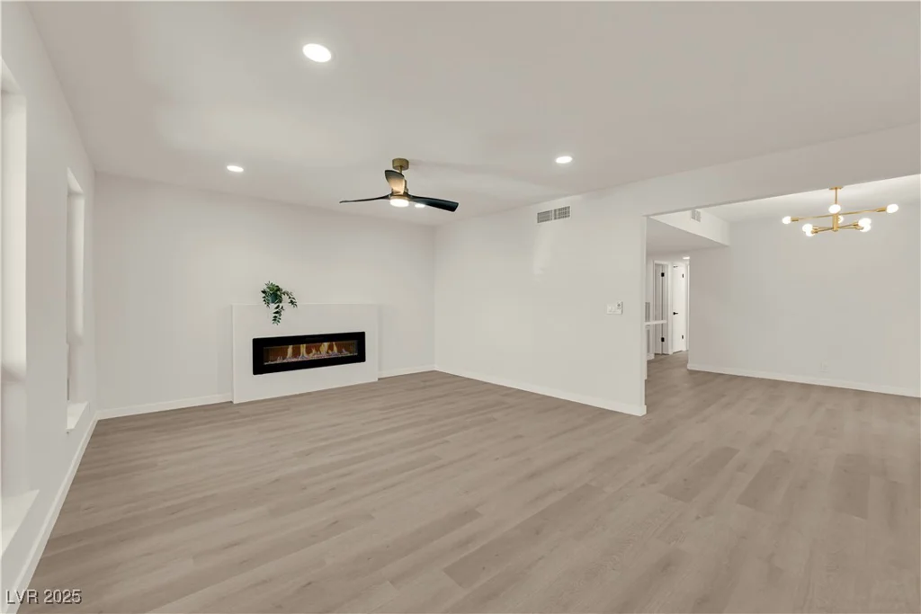 3667 McKinley, Las Vegas, NV 89121