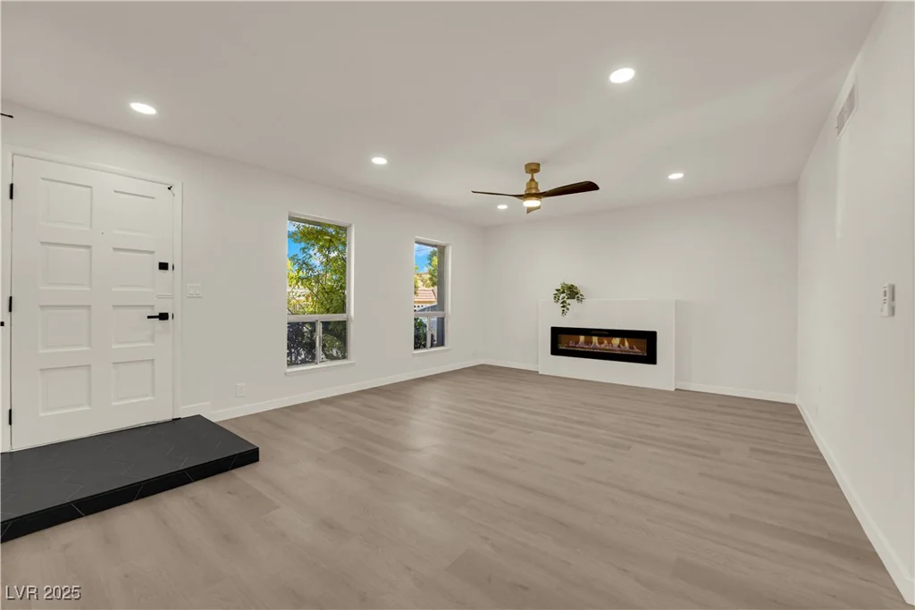 3667 McKinley, Las Vegas, NV 89121