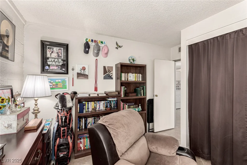 2600 Owens, North Las Vegas, NV 89030
