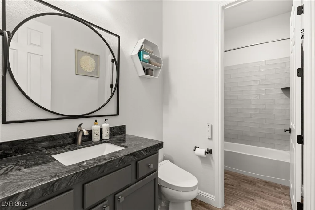 7165 Grand Canyon, Las Vegas, NV 89149