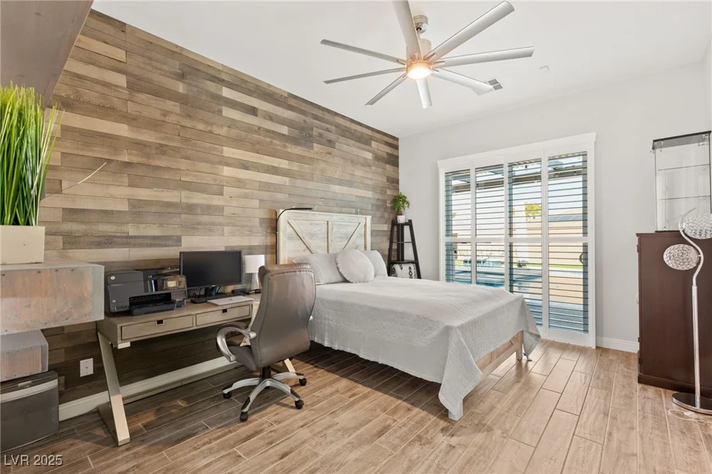 7165 Grand Canyon, Las Vegas, NV 89149