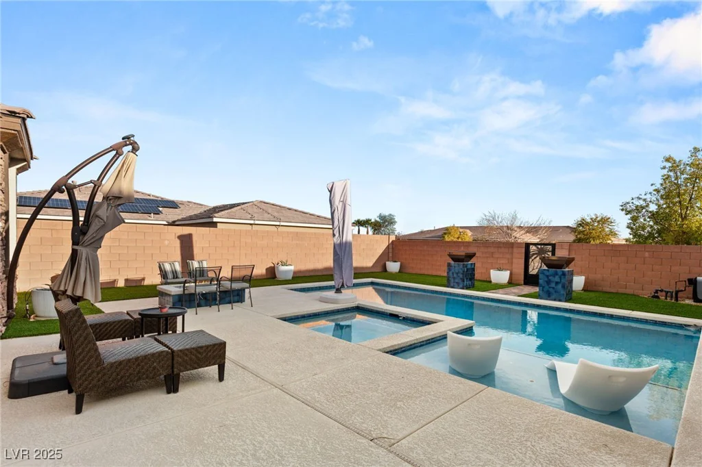 7165 Grand Canyon, Las Vegas, NV 89149