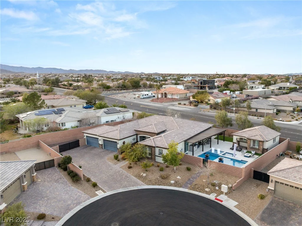 7165 Grand Canyon, Las Vegas, NV 89149